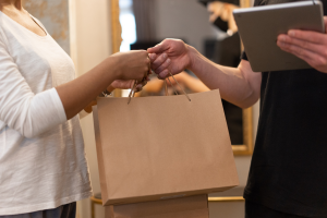 フェアトレード商品の購入方法：どこで買える？